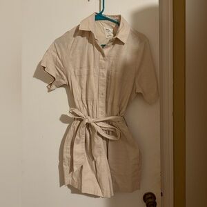 Abercrombie tan romper, NWT